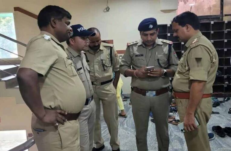कांग्रेस नेता के होटल में सेक्स रैकेट का भंडाफोड़, पुलिस की गुप्त कार्रवाई में 11 गिरफ्तार