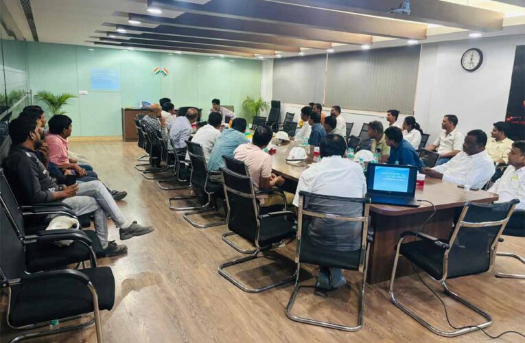 केजेएस सीमेंट प्लांट ईएसआईसी स्प्री व अम्नेस्टी पर आयोजित हुआ जागरूकता सेमिनार