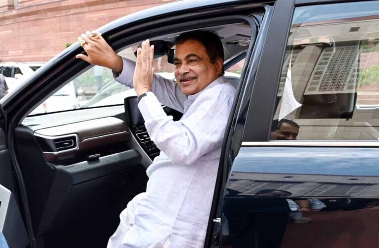 नितिन गडकरी का बयान: एक दिन अखंड भारत बनेगा, विभाजन था अस्वाभाविक