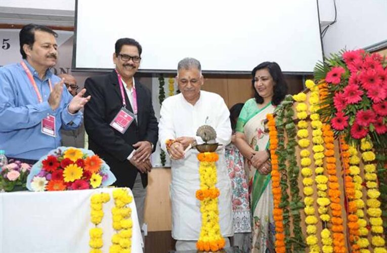 भारतीय दृष्टिकोण से समृद्ध साहित्य से पुस्तकालयों को समृद्ध करने की आवश्यकता : मंत्री परमार