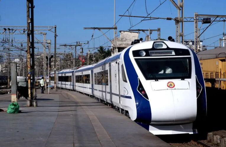 भोपाल-लखनऊ रूट पर जल्द दौड़ेगी 20 कोच वाली वंदे भारत एक्सप्रेस