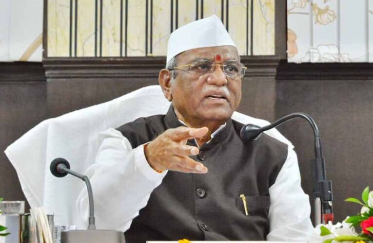 राज्यपाल ने महाराणा प्रताप कृषि एवं प्रौद्योगिकी विश्वविद्यालय, उदयपुर में ली बैठक