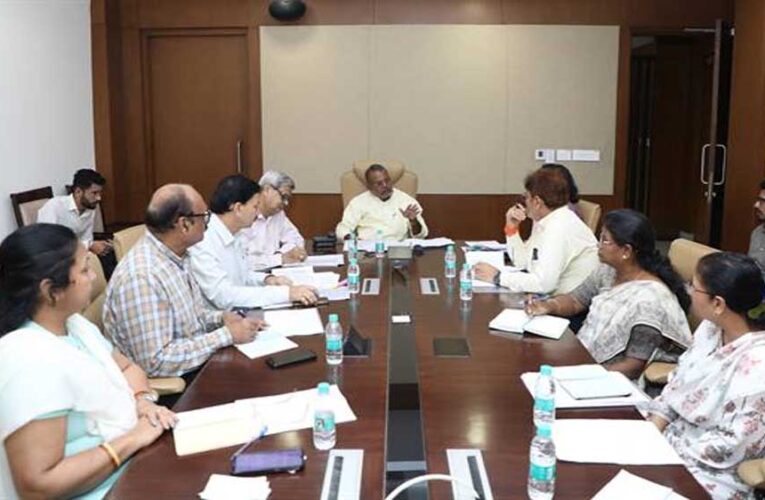 सामाजिक न्याय मंत्री कुशवाहा ने नशामुक्ति केंद्रों की जाँच के दिये निर्देश