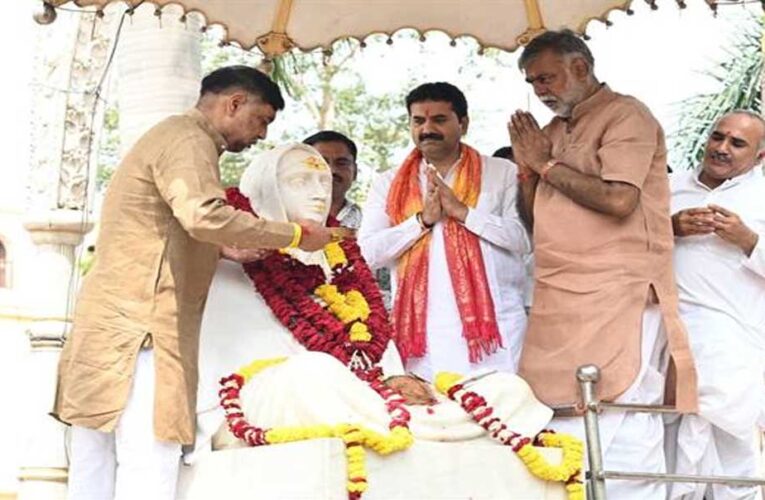 माँ नर्मदा और देवी अहिल्या बाई का इंदौर से गहरा और अटूट संबंध : पंचायत एवं ग्रामीण विकास मंत्री पटेल