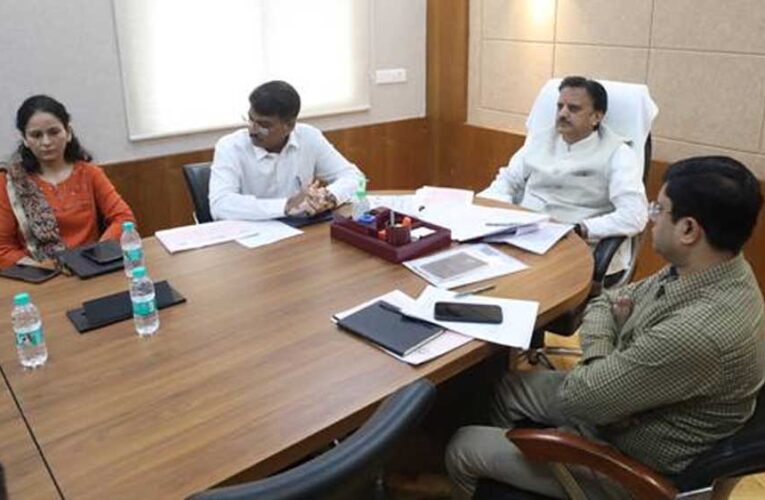 स्वस्थ नारी सशक्त परिवार अभियान महत्वपूर्ण: उप मुख्यमंत्री शुक्ल