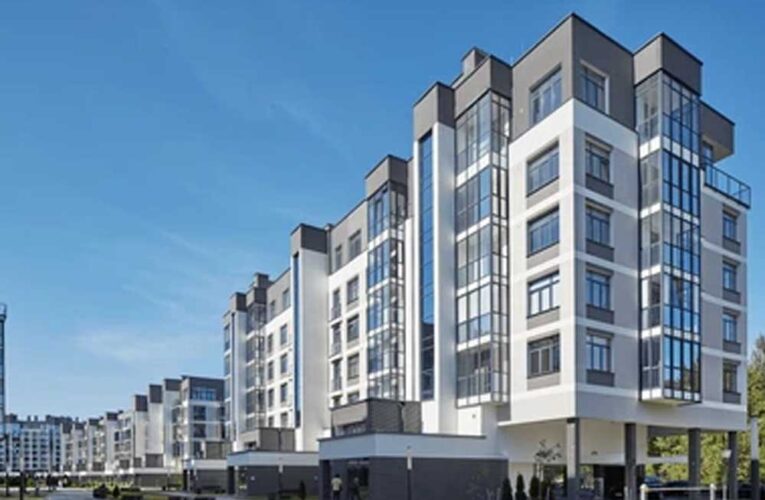 गाजियाबाद की सोसाइटी का नया फरमान: कुंवारे रहें दूर, फ्लैट किराए पर नहीं मिलेंगे