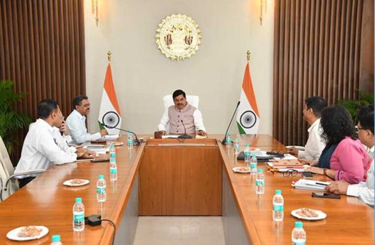 वनों में स्थित आस्था स्थलों को किया जाए विकसित : मुख्यमंत्री डॉ. यादव