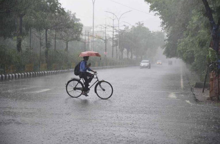 मॉनसून की वापसी: दशहरा पर यूपी-बिहार में होगी झमाझम बारिश, जानें राज्यों का मौसम