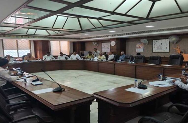 पिछड़ा वर्ग कल्याण की विधानसभा समिति की हुई बैठक