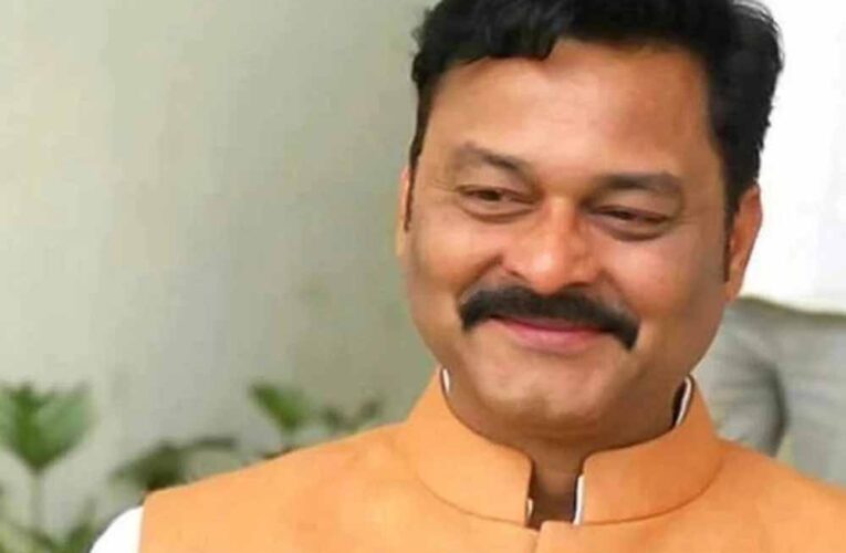 विधायक संजय पाठक केस से वकील ने खुद को किया अलग, अंशुमान सिंह ने लिखा- ‘मैं यह केस छोड़ रहा हूं’