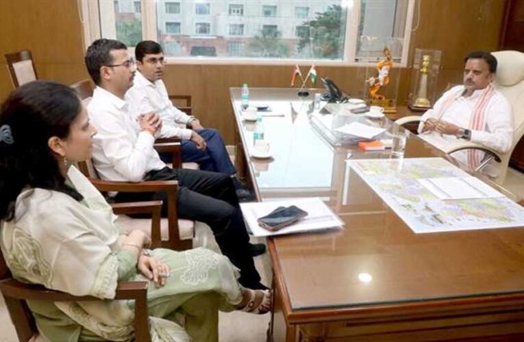 स्वस्थ नारी, सशक्त परिवार अभियान में निजी संस्थानों और सामाजिक संगठनों की सक्रिय भागीदारी सुनिश्चित की जाए : उप मुख्यमंत्री  शुक्ल