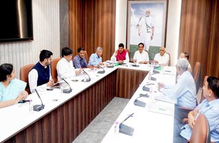 मुख्यमंत्री डॉ. यादव ने केंद्रीय जल शक्ति मंत्री  पाटिल से जल समृद्धि रणनीति पर की चर्चा