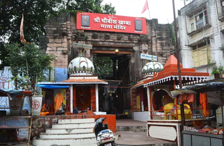 उज्जैन में महाअष्टमी पर 27 किमी तक मदिरा की धार, सम्राट विक्रमादित्य की प्राचीन परंपरा जारी