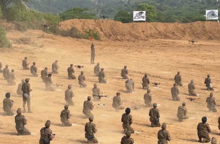 भारतीय सेना ने शुरू किया पहला ड्रोन युद्धाभ्यास, पड़ोसी के प्रति सख्त संदेश