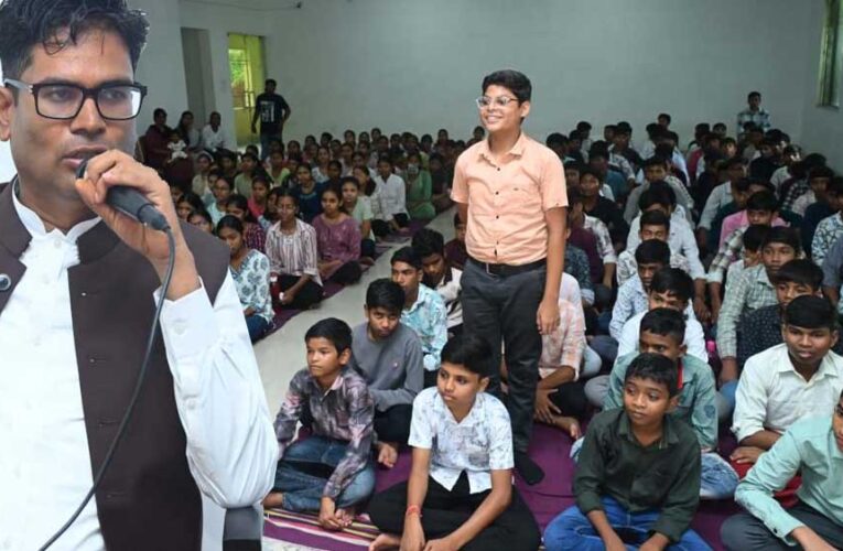 रायपुर : प्रयास आवासीय विद्यालय को मॉडल स्कूल बनाने के लिए करे कार्य: वित्त मंत्री ओ.पी. चैधरी
