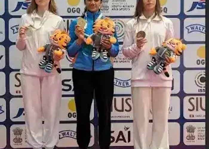 शानदार प्रदर्शन! अनुष्का का दूसरा गोल्ड और एड्रियन का सिल्वर पदक जूनियर विश्व कप में