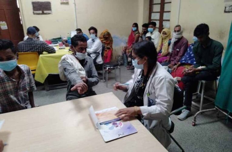 बदलते मौसम में बढ़ा वायरल खतरा: अस्पतालों में सर्दी-जुकाम और बुखार के मरीज बढ़े