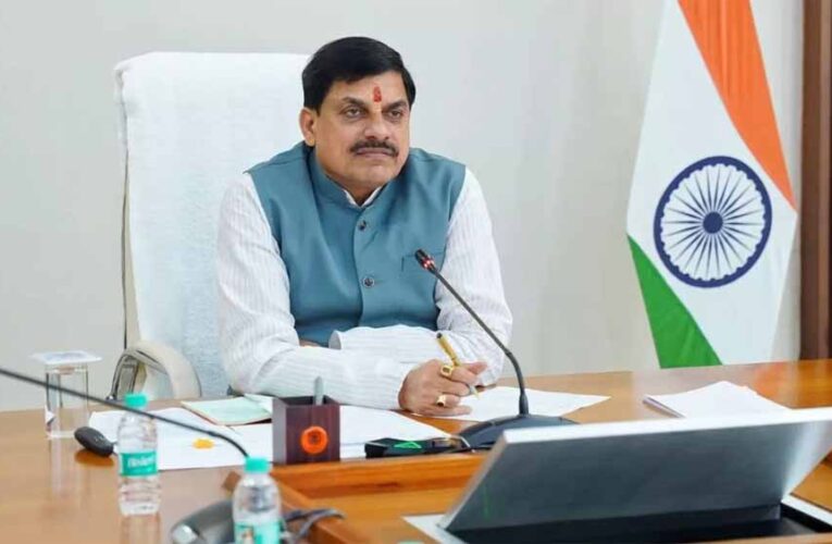 CM मोहन यादव ने 20 करोड़ रुपए एक क्लिक में ट्रांसफर कर बाढ़ पीड़ित किसानों को दी राहत