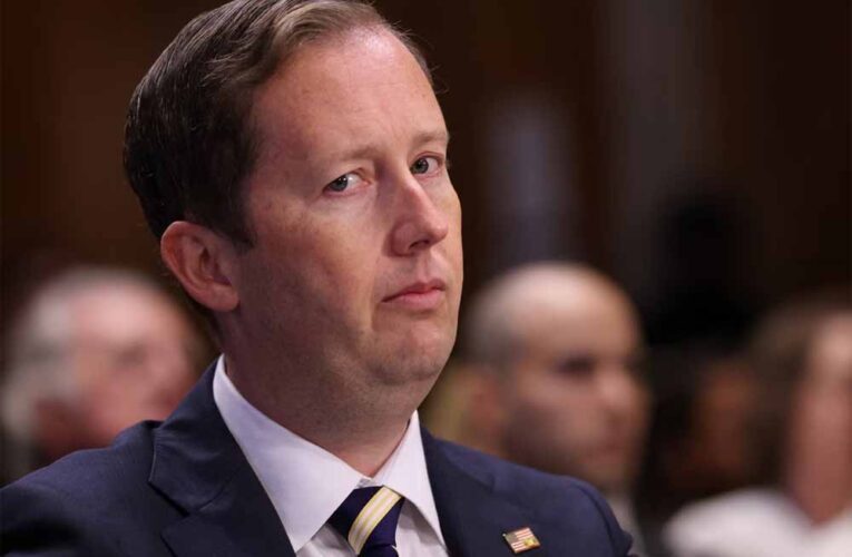 सर्जियो गोर पर विवाद: ट्रंप के पूर्व साथी ने भारत में अमेरिकी राजदूत बनने पर उठाए सवाल