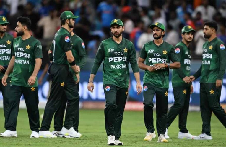 पाकिस्तान टीम मैच के लिए पूरी तरह तैयार, मुकाबला 1 घंटे की देरी से शुरू