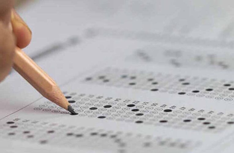 प्रदेश में बुनियादी साक्षरता मूल्यांकन परीक्षा में 17 लाख से अधिक परीक्षार्थी हुए शामिल