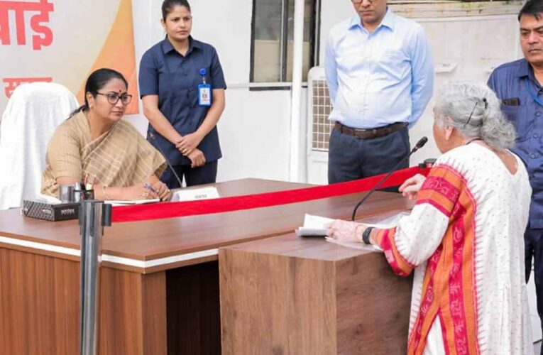 रेखा गुप्ता की वापसी: हमले के बाद कैसी बदली ‘जन सुनवाई’ की तस्वीर?