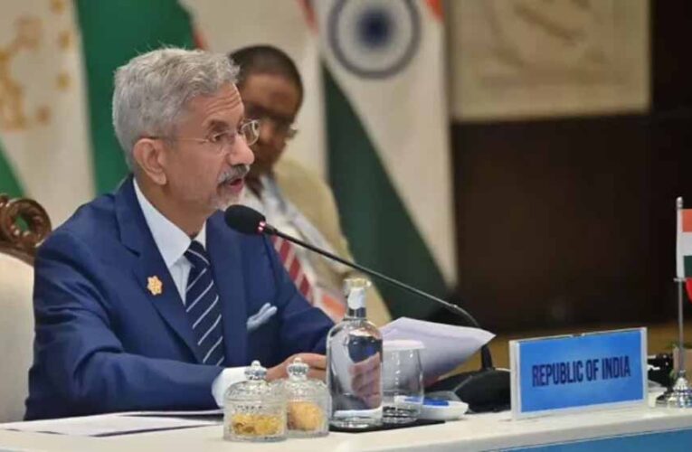 कांग्रेस का सवाल: आतंक के गढ़ PAK से क्रिकेट क्यों? जयशंकर से जवाब मांगा
