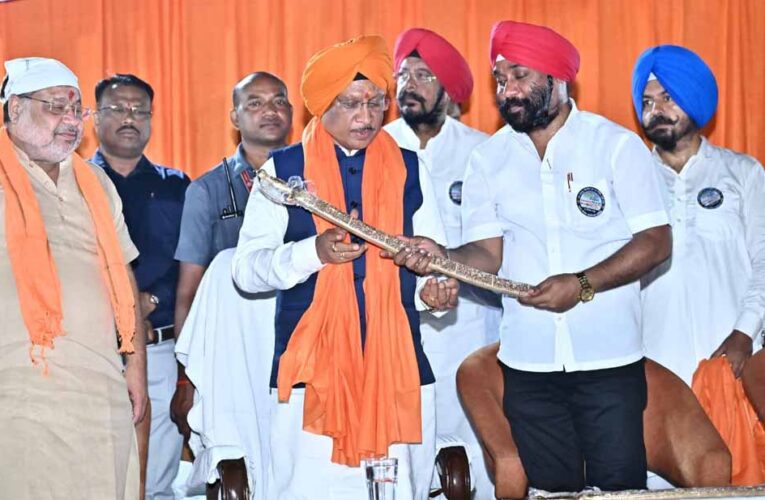 गुरु श्री तेगबहादुर सिंह जी ने धर्म की रक्षा के लिए दी अपनी शहादत : मुख्यमंत्री विष्णुदेव साय