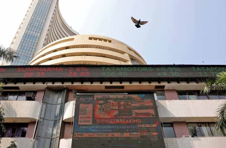 शेयर बाजार ने दिखाया दम: सेंसेक्स 83,000 अंक पार कर रिकॉर्ड बंद