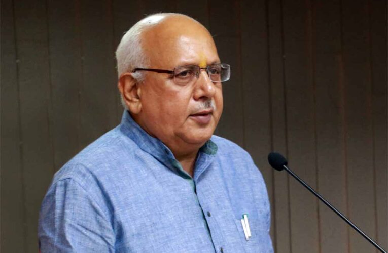 समय से रबी बीजों की उपलब्धता एवं वितरण सुनिश्चित हो: कृषि मंत्री