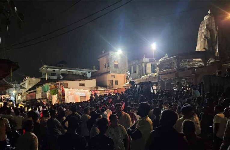 छिंदवाड़ा: बड़ी माता मंदिर के सामने दुकान में भीषण आग, दो घंटे बाद पाया काबू