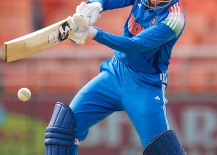 ICC महिला ODI रैंकिंग: इस भारतीय खिलाड़ी ने फिर बनाई शीर्षस्थ जगह