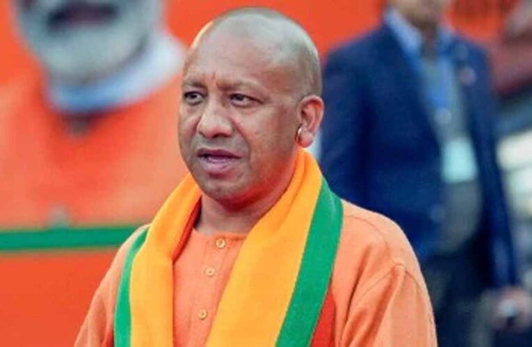 मुख्यमंत्री योगी का संदेश: कर्ता के प्रति कृतज्ञता सनातन धर्म का पहला संस्कार