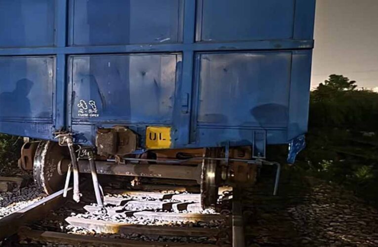 अहिवारा से भिलाई-3 जा रही मालगाड़ी डिरेल, एक डिब्बा पटरी से उतरा