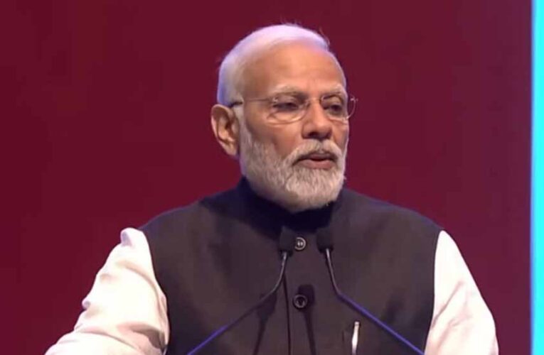 इंडिया मोबाइल कांग्रेस 2025: पीएम मोदी बोले – अब 1GB डेटा की कीमत एक कप चाय से भी कम