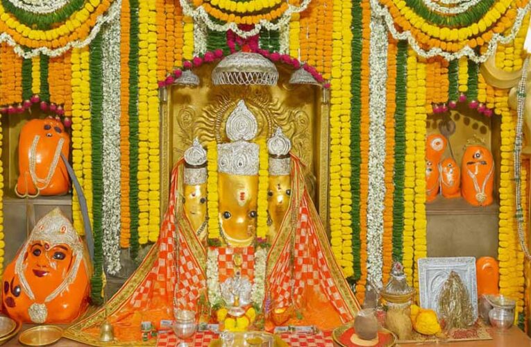 पीला रंग और मां बगलामुखी: क्यों है यह शुभता का प्रतीक?