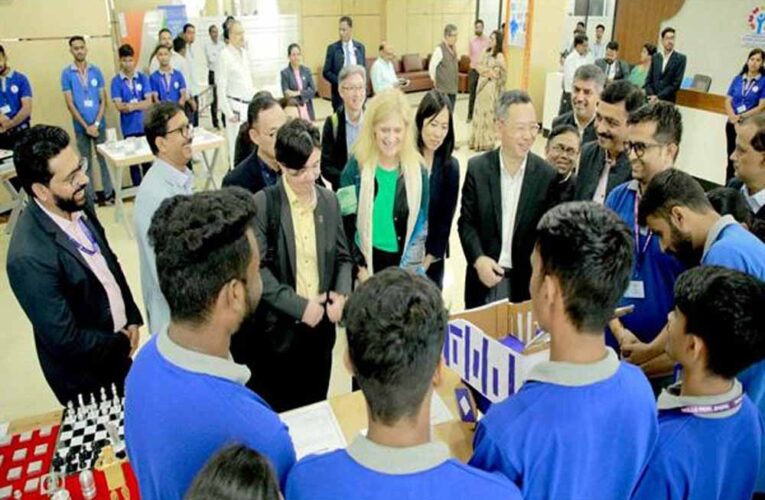 एडीबी प्रतिनिधिमंडल ने देखा संत शिरोमणि रविदास ग्लोबल स्किल्स पार्क का उत्कृष्ट कौशल विकास मॉडल