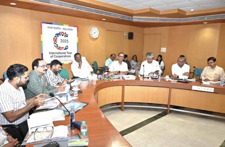 प्रतिस्पर्धात्मक दौर में अपेक्स बैंक के शाखा प्रबंधक उत्कृष्ट कार्य निष्पादित करें – मनोज गुप्ता