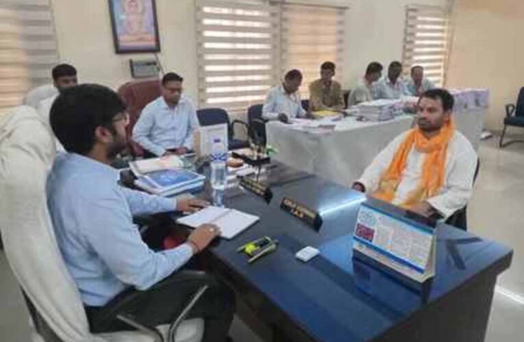 तेज प्रताप यादव के हलफनामे से खुलासा: 2.88 करोड़ की संपत्ति और 8 आपराधिक मामले