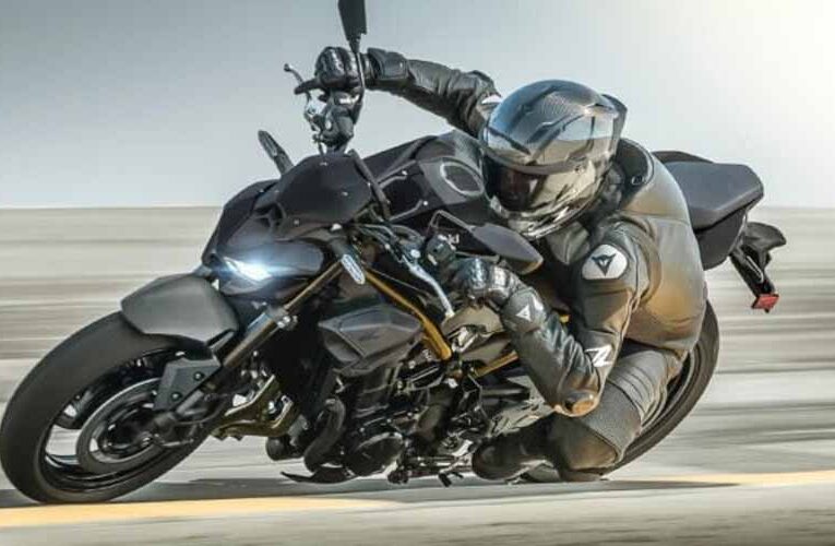 नई Kawasaki Z900 2026 भारत में लॉन्च: दमदार फीचर्स और स्टाइलिश कलर के साथ