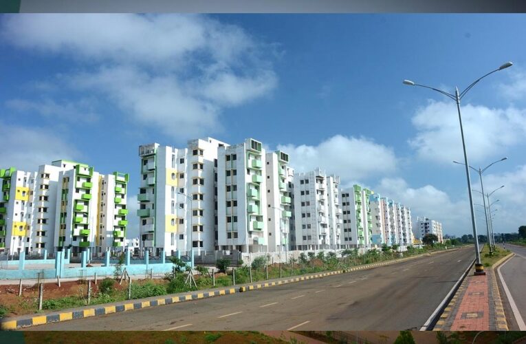 उत्तर बस्तर कांकेर : गृह निर्माण मंडल दे रहा वैध व विकसित कॉलोनी में भवन प्राप्त करने का सुनहरा अवसर