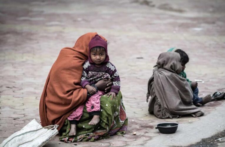 भोपाल में भीख मांगने पर सख्ती: लालघाटी चौराहे पर अभियान, दोबारा पकड़े जाने पर होगी FIR