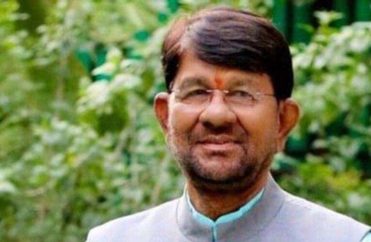 पशुपालक दुग्ध समृद्धि सम्पर्क अभियान का लें पूरा लाभ : पशुपालन एवं डेयरी मंत्री  पटेल