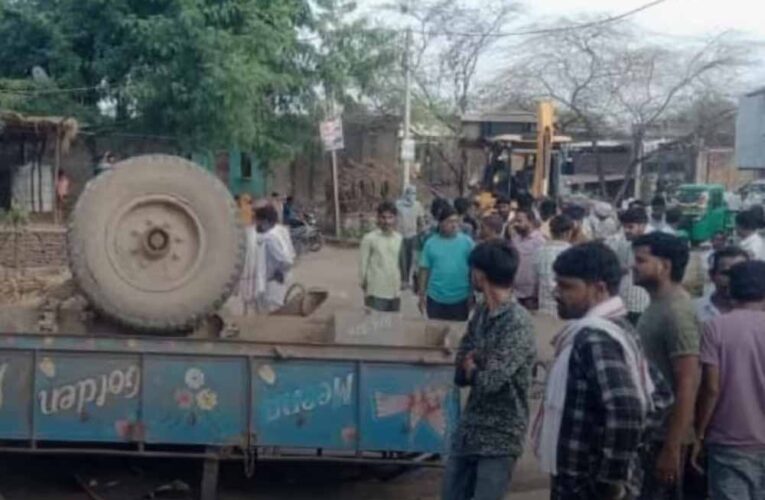 करौली माता दर्शन यात्रा हादसा: ट्रॉली पलटी, 2 मृत, 18 घायल