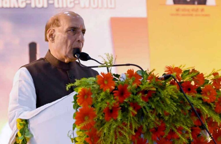 इंडस्ट्रियल रिवॉल्यूशन का प्रतीक बन रहा उत्तर प्रदेशः राजनाथ सिंह