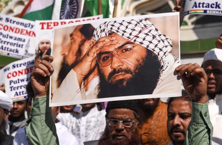 पाकिस्‍तान से जुड़े जैश-ए-मोहम्मद पर आरोप: महिलाओं को 500 रुपये में ‘जिहाद ट्रेनिंग’ का नया कोर्स