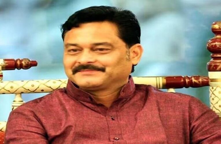 विधायक संजय पाठक विवादों में, जमीन केस से जुड़े 4 आदिवासी कर्मचारी गायब