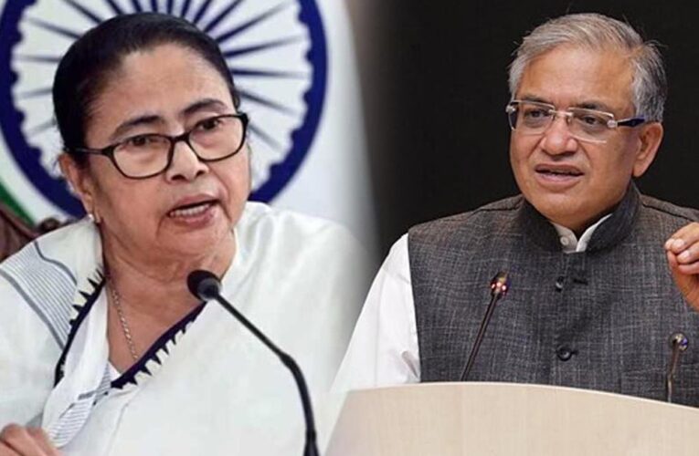 SIR अभियान से पहले ममता बनर्जी सरकार ने किया 527 अधिकारियों का तबादला, चुनाव आयोग ने तुरंत ली कार्रवाई