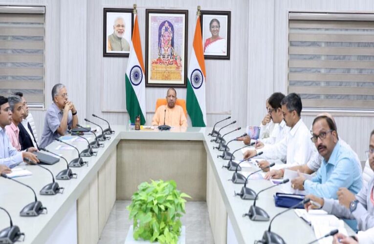 गन्ना किसानों को योगी सरकार का बड़ा उपहार, गन्ना मूल्य ₹30 प्रति कुन्तल बढ़ा