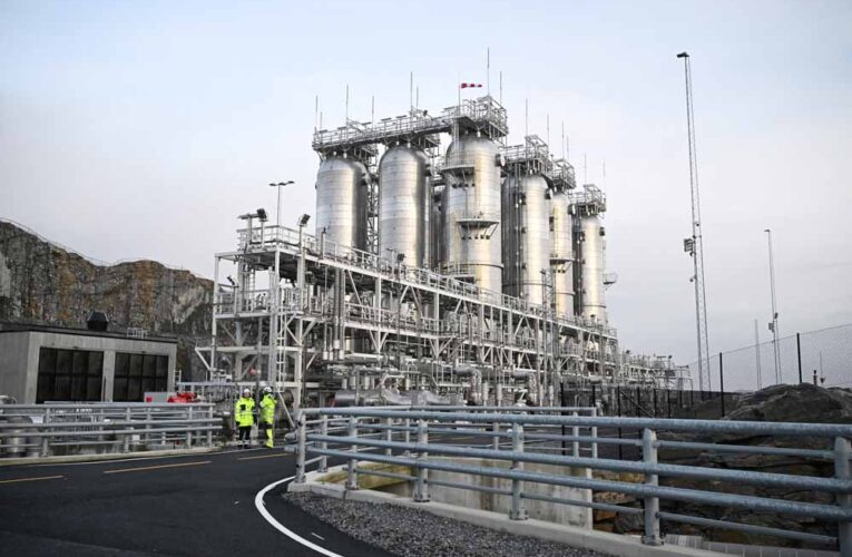 सितंबर में कोर सेक्टर की सुस्ती: जानें किस उद्योग ने दिखाई तेजी और कौन रहा पीछे